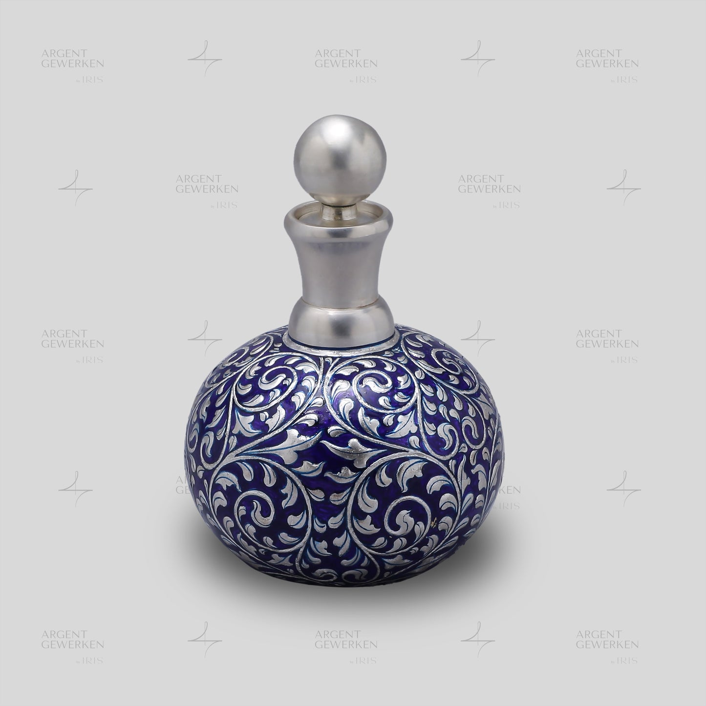 Classic Vine Perfume Vial