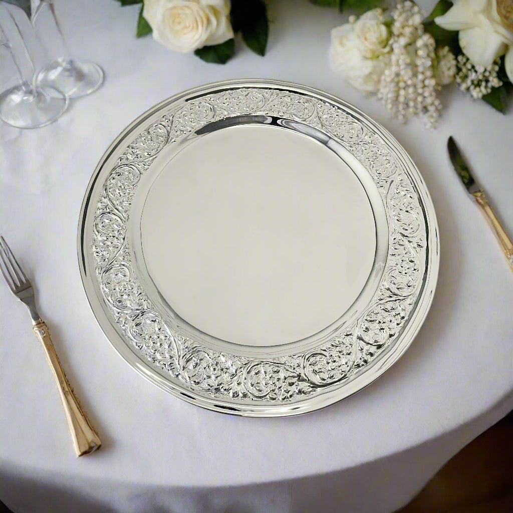 Classic Vine Show Plate