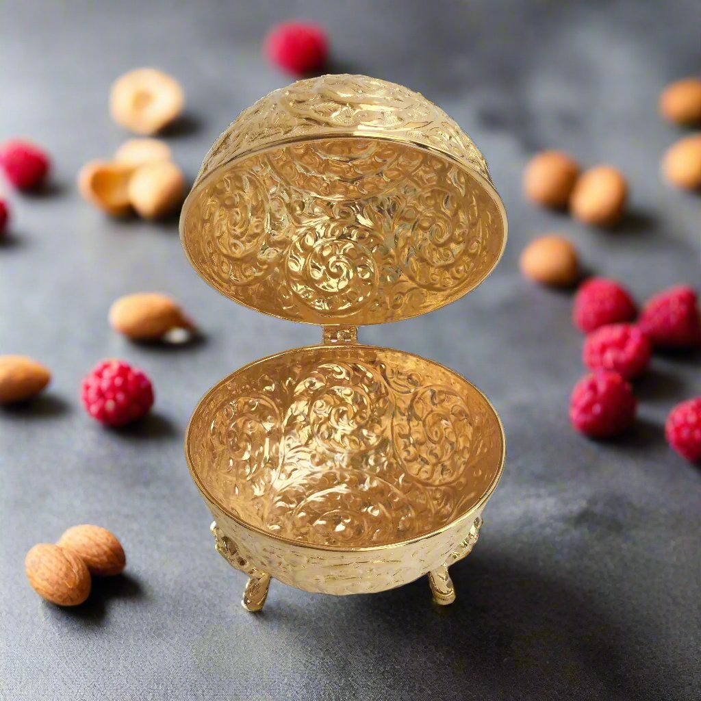 Classic Vine Design Dessert Dish