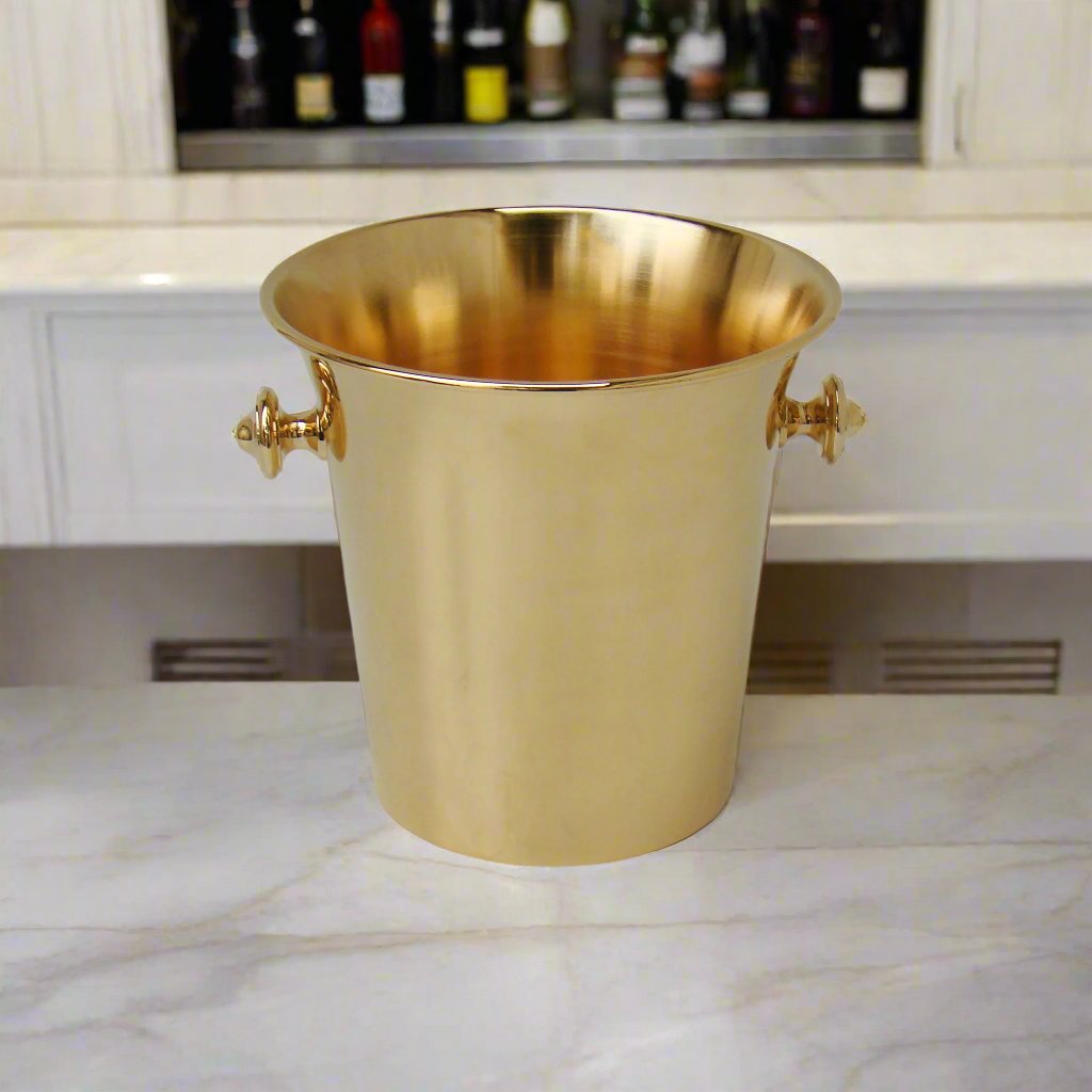 Elegante Beverage Cooler with Knob Handles
