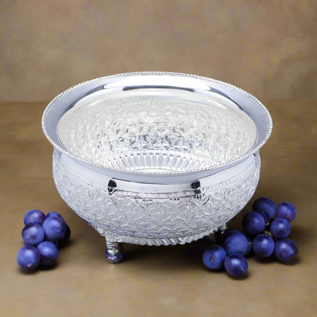 Classic Vine Fruit Bowl