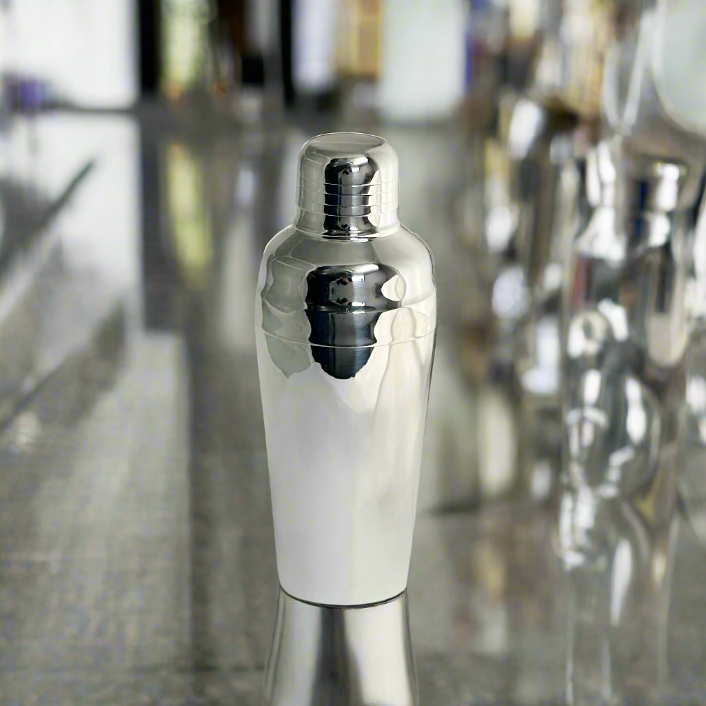Elegante Silver Plated Cocktail Shaker
