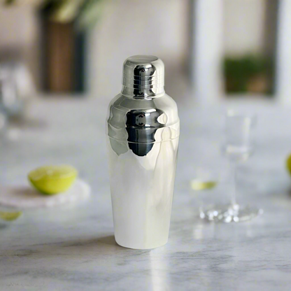 Elegante Silver Plated Cocktail Shaker